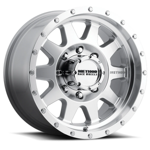 Method MR301 The Standard 18x9 +18mm Offset 8x180 130.81mm CB Machined/Clear Coat Wheel