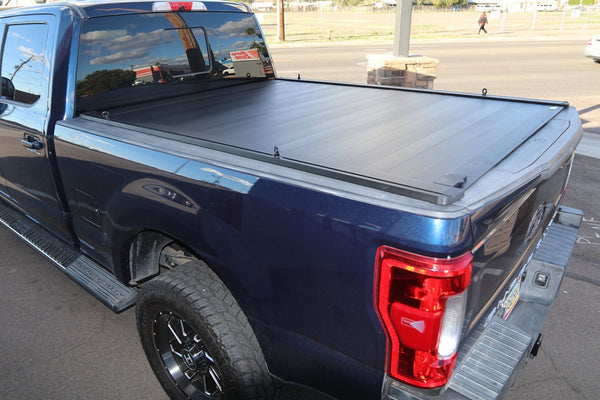 Retrax 2017 - 2024 Super Duty F-250 F-350 Short Bed RetraxPRO XR Tonneau Cover