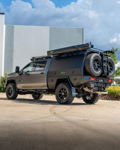 Cognito 2020 - 2024 Chevy/GMC Silverado/Sierra 2500/3500 HD 2WD/4WD 4in Std Lift Kit w/ Fox PS 2.0 IFP