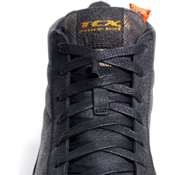 TCX Street 3 Lady Waterproof Shoe Black/Black/Gold