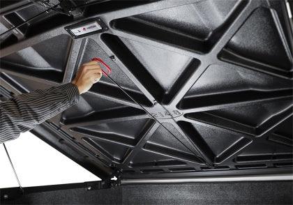 UnderCover 2019 - 2022 Chevy Silverado 1500 5.8ft Elite Bed Cover - Black Textured - GUMOTORSPORT