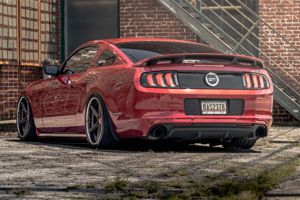 Morimoto Ford Mustang  ( 2010 - 2012 ): Facelift XB Tail Lights ( Smoked / Red )