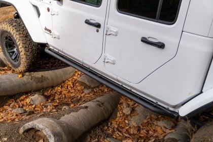 N-Fab Trail Slider Steps 2020 + Jeep Wrangler Gladiator JT 4 Door All Beds - SRW - Textured Black - GUMOTORSPORT