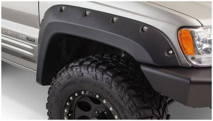 Bushwacker 99-04 Jeep Grand Cherokee Cutout Style Flares 4pc - Black - GUMOTORSPORT