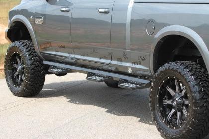 Iron Cross 2020 + Jeep Gladiator (4 Door) Sidearm Steps - Matte Black - GUMOTORSPORT