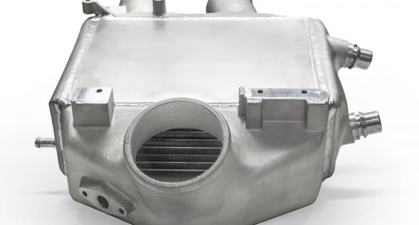 Garrett 2015+ BMW M3/M4 (F80 M3 / F82 F83 M4) Air/Water Performance Intercooler -Silver - GUMOTORSPORT