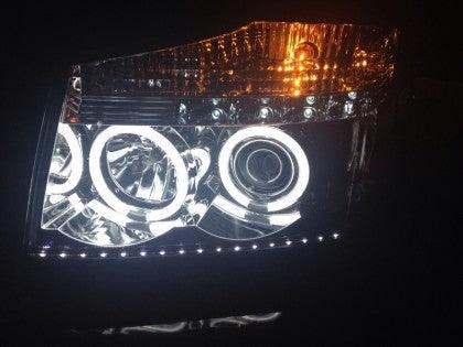 Spyder Nissan Titan 04-14/Armada 04-07 Projector Headlights CCFL Halo LED Blk PRO-YD-NTI04-CCFL-BK - GUMOTORSPORT