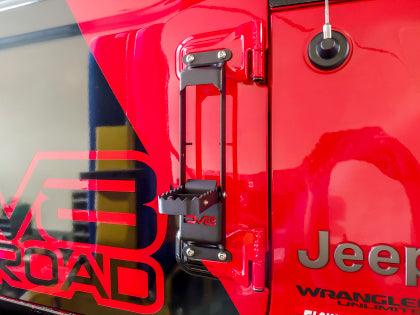 DV8 Offroad 2018+ Jeep Wrangler JL / Gladiator Hinge Mounted Step - GUMOTORSPORT