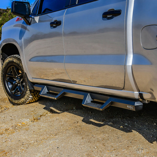 Westin 2019 - 2022 Chevrolet Silverado / GMC Sierra 1500 Crew Cab Drop Nerf Step Bars - Textured Black