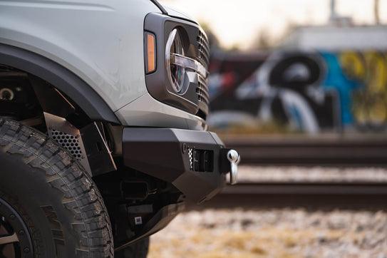 DV8 Offroad 2021+ Ford Bronco Bumper- Accommodates 20in Dual Row Light Bar & (4) 3in Pod Light Mount - GUMOTORSPORT