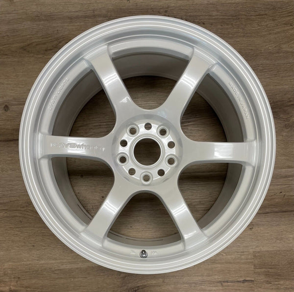 Gram Lights 57DR 18x9.5 +38 5x114.3 Ceramic Pearl White Wheel